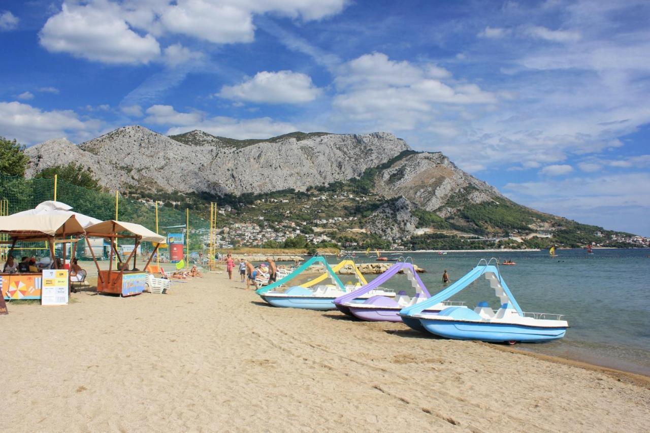 Apartments With A Parking Space Omis - 10362 Exterior foto